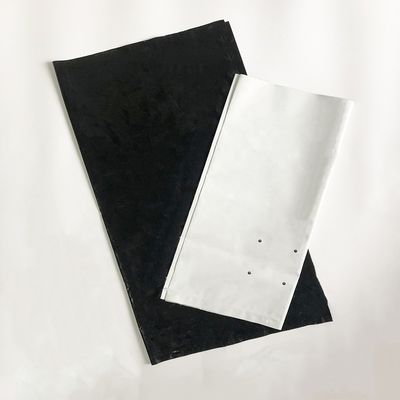 Plastiksämling, der Taschen mit Loch-Notklinik-Apparaten pflanzt