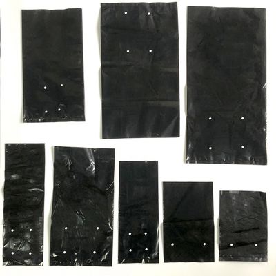 Plastiksämling, der Taschen mit Loch-Notklinik-Apparaten pflanzt